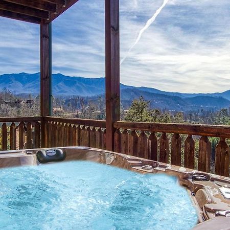 גטלינבורג Lazy Bear Lodge, Hot Tub, Resort Pool, Wifi, 1089 Free Tickets Each Paid Day, Dollywood And More מראה חיצוני תמונה